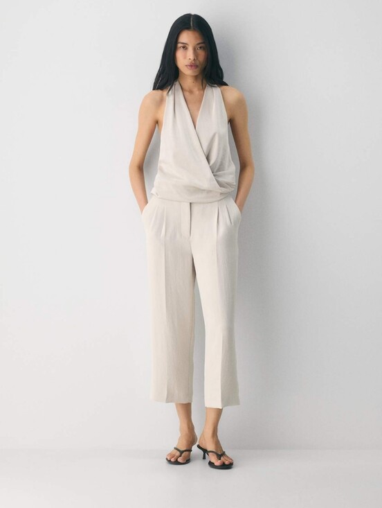 Aritzia Pants - Aritzia The Effortless Pant Cropped Crepette Ivory Wide Leg Size 12